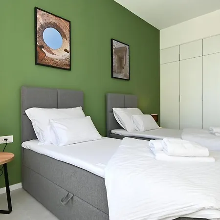 Apartment Old Town Pine